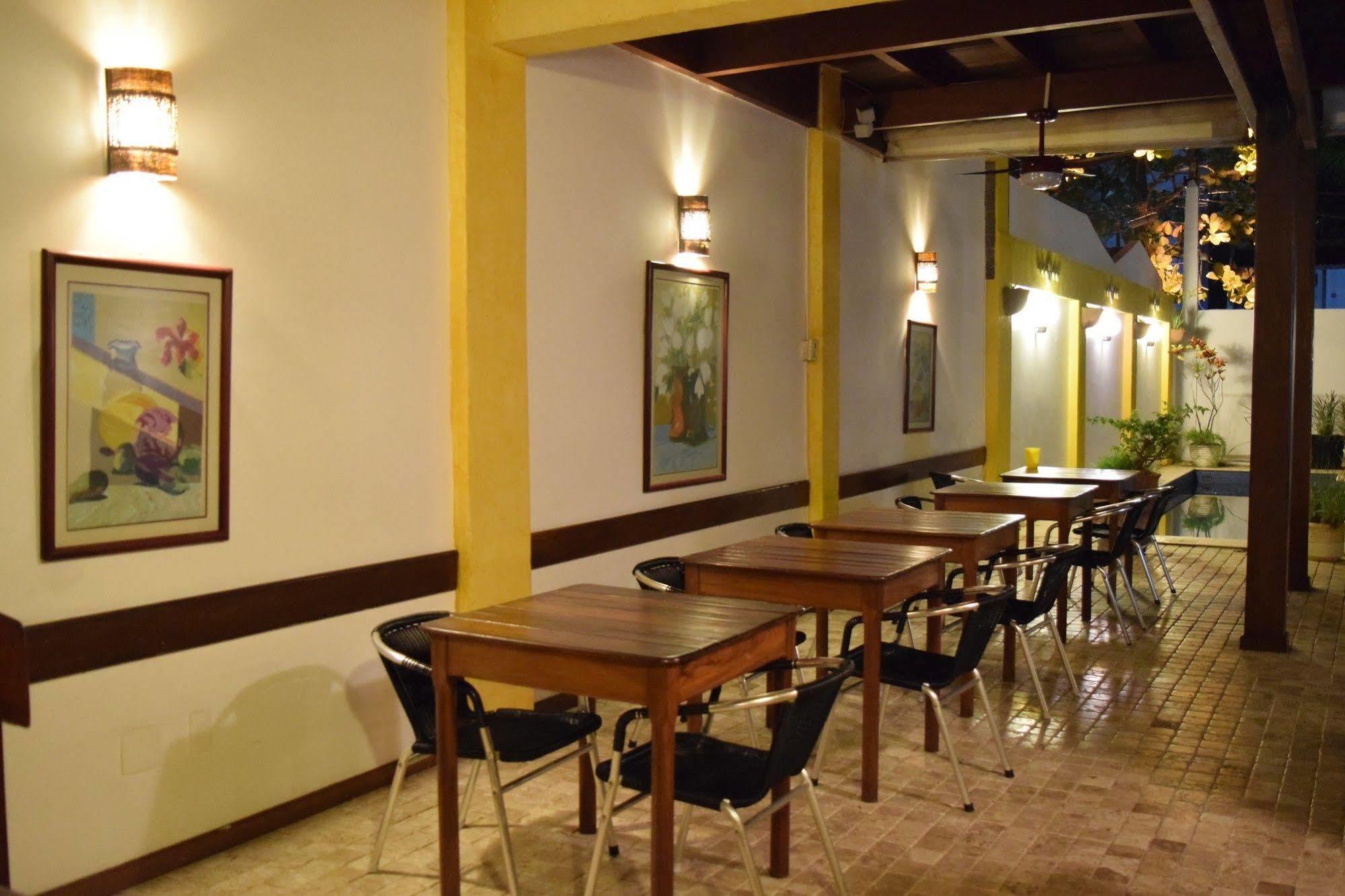 Hotel Pousada Encanto De Itapoan ซัลวาดอร์ ภายนอก รูปภาพ